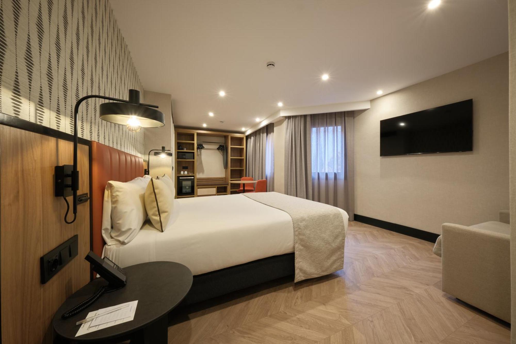 Catalonia Park Putxet Hotel Barcelona Bagian luar foto